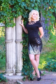Alena from Odessa, 56 years, with blue eyes, blonde hair, Christian, administrator. #3
