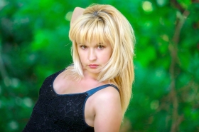 Svetlana from Nikolaev, 41 years, with green eyes, blonde hair, Christian, manicurist. #3