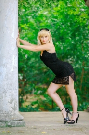 Svetlana from Nikolaev, 41 years, with green eyes, blonde hair, Christian, manicurist. #4