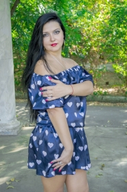 Alena from Nikolaev, 42 years, with brown eyes, black hair, Christian, manager. #4