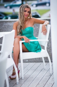 Alla from Dnepropetrovsk, 43 years, with hazel eyes, blonde hair, Christian, marketing. #1