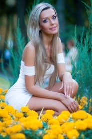 Alla from Dnepropetrovsk, 43 years, with hazel eyes, blonde hair, Christian, marketing. #3