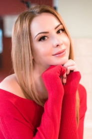 Dariya from Dnepropetrovsk, 35 years, with green eyes, light brown hair, Christian, accountant. #1