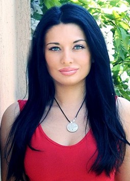 Ekaterina from Kharkov, 37 years, with blue eyes, black hair, Christian, other.