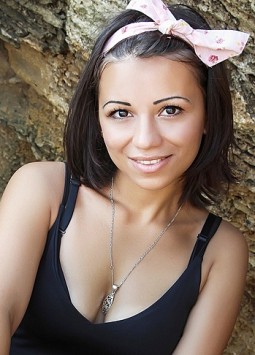 Daria from Odessa, 31 years, with brown eyes, dark brown hair, Christian, Teacher-educator.