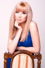 Tatyana from Nikolaev, 27 years, with green eyes, blonde hair, Christian, Student. #1