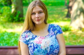 Diana from Kiev, 26 years, with green eyes, blonde hair, Christian, accountant. #10