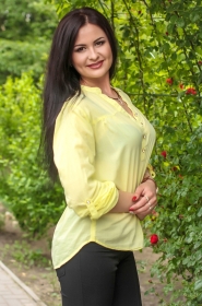 Kseniya from Melitopol, 35 years, with brown eyes, dark brown hair, Christian, Manicurist. #8