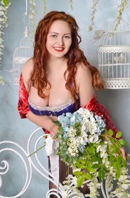 Julia from Zaporozhye, 31 years, with green eyes, red hair, Christian, business owner. #5