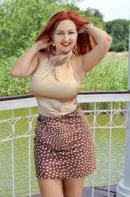 Julia from Zaporozhye, 31 years, with green eyes, red hair, Christian, business owner. #10