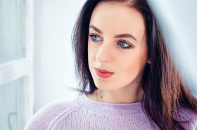 Katya from Kiev, 27 years, with blue eyes, black hair, Christian. #4