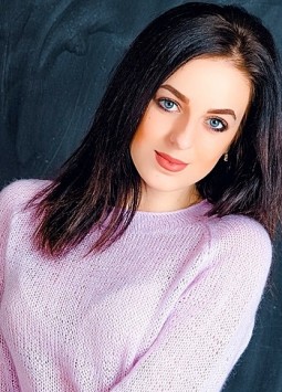 Katya from Kiev, 26 years, with blue eyes, black hair, Christian.