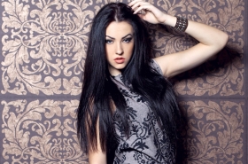 Ilona from Kherson, 29 years, with blue eyes, black hair, Christian. #4