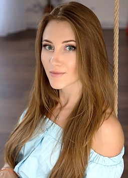 Irina from Nikolaev, 34 years, with grey eyes, dark brown hair, Christian, business owner.
