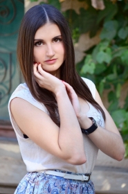 Dariya from Nikolaev, 26 years, with brown eyes, dark brown hair, Christian, student. #2