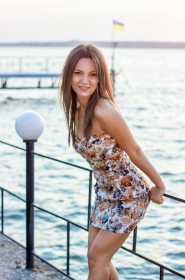Yana from Nikolaev, 34 years, with brown eyes, dark brown hair, Christian, child psychologist. #14