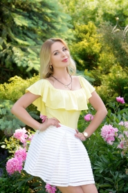 Ilona from Pisochin, 33 years, with blue eyes, blonde hair, Christian, Choreographist. #1