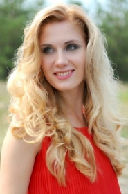 Daria from Kharkov, 33 years, with green eyes, blonde hair, Christian. #1