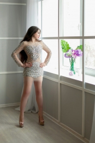 Victoria from Zaporozhye, 30 years, with green eyes, dark brown hair, Christian, Manicure master. #11