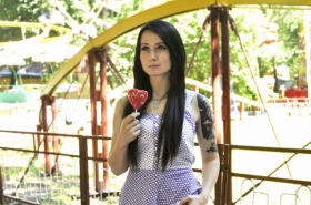 Yustina from Chernovtsy, 28 years, with grey eyes, dark brown hair, Christian, Philosophy. #4
