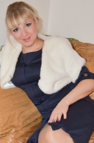 Yana from Nikolaev, 38 years, with hazel eyes, blonde hair, Christian, pastry cook. #2