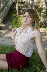 Diana from Nikolaev, 27 years, with green eyes, blonde hair, Christian, manager. #9