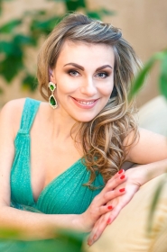Anna from Berdiansk, 43 years, with green eyes, light brown hair, Christian. #3