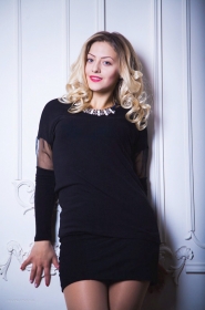 Elina from Dnepropetrovsk, 29 years, with green eyes, blonde hair, Christian, a teacher in a kindergarden. #2