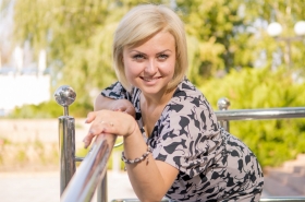 Irina from Nikolaev, 30 years, with green eyes, blonde hair, Christian, manager. #8