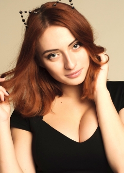 Anastasia from Dnipropetrovsk, 26 years, with blue eyes, red hair, Christian, Photographer.