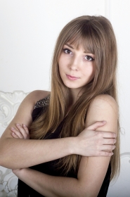 Evelina from Kiev, 28 years, with hazel eyes, light brown hair, Christian, operatopr-cashier. #1