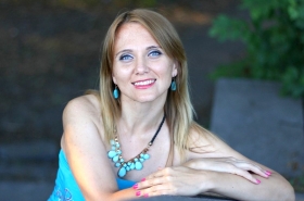 Olga from Kyiv, 44 years, with blue eyes, blonde hair, Christian, deputy procurement manager. #12
