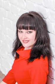 Tatyana from Nikolaev, 46 years, with green eyes, black hair, Christian, accountant. #10