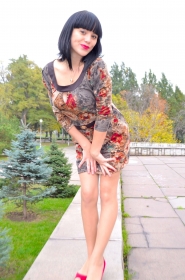 Romanna from Zaporozhye, 30 years, with green eyes, black hair, Christian, Sales Manager. #9