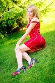 Yulja from Kharkov, 36 years, with brown eyes, blonde hair, Christian, administrator. #31