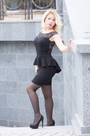 Elena from Nikolaev, 42 years, with grey eyes, blonde hair, Christian, Medical Assistant. #5