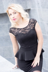 Elena from Nikolaev, 42 years, with grey eyes, blonde hair, Christian, Medical Assistant. #6