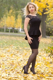 Elena from Nikolaev, 42 years, with grey eyes, blonde hair, Christian, Medical Assistant. #9