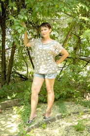 Anna from Nikolaev, 42 years, with brown eyes, dark brown hair, Christian, veterinarian. #1