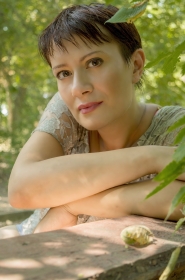 Anna from Nikolaev, 42 years, with brown eyes, dark brown hair, Christian, veterinarian. #5