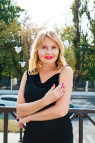 Oksana from Kharkov, 52 years, with green eyes, blonde hair, Christian, Economist. #5