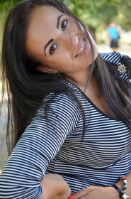 Kseniya from Dnepropetrovsk, 29 years, with brown eyes, black hair, Christian, Hands Treatment. #3