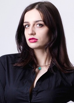 Elena from Kremenchug, 26 years, with grey eyes, dark brown hair, Christian, designer.