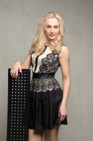 Svetlana from Dnepropetrovsk, 42 years, with blue eyes, blonde hair, Christian, stylist at the beauty salon. #5